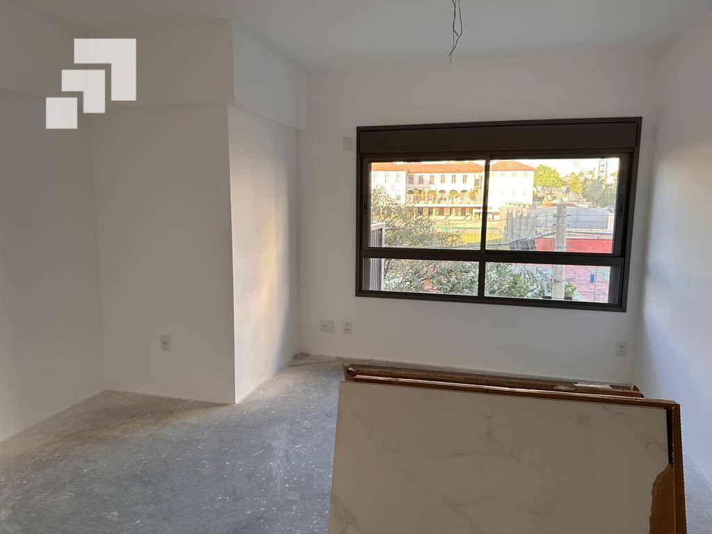 Apartamento à venda com 4 quartos, 156m² - Foto 13