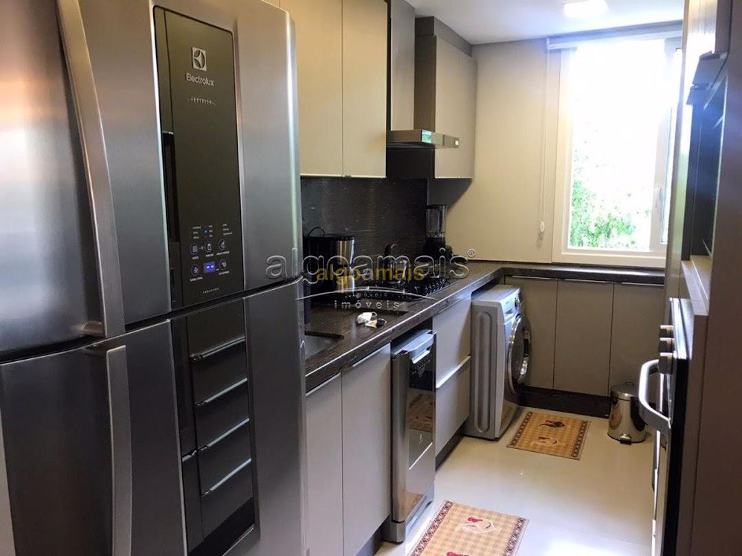 Apartamento à venda com 3 quartos, 94m² - Foto 4