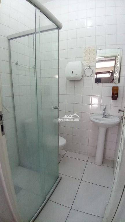 Casa à venda com 1 quarto, 250m² - Foto 17