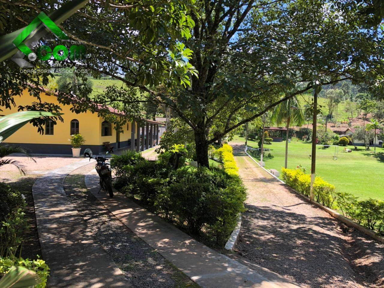 Chácara à venda com 2 quartos, 500m² - Foto 1