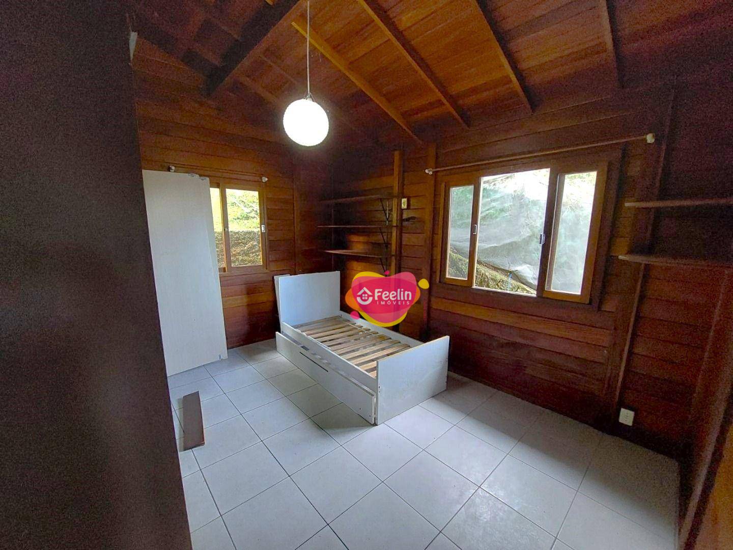 Casa à venda com 3 quartos, 170m² - Foto 8