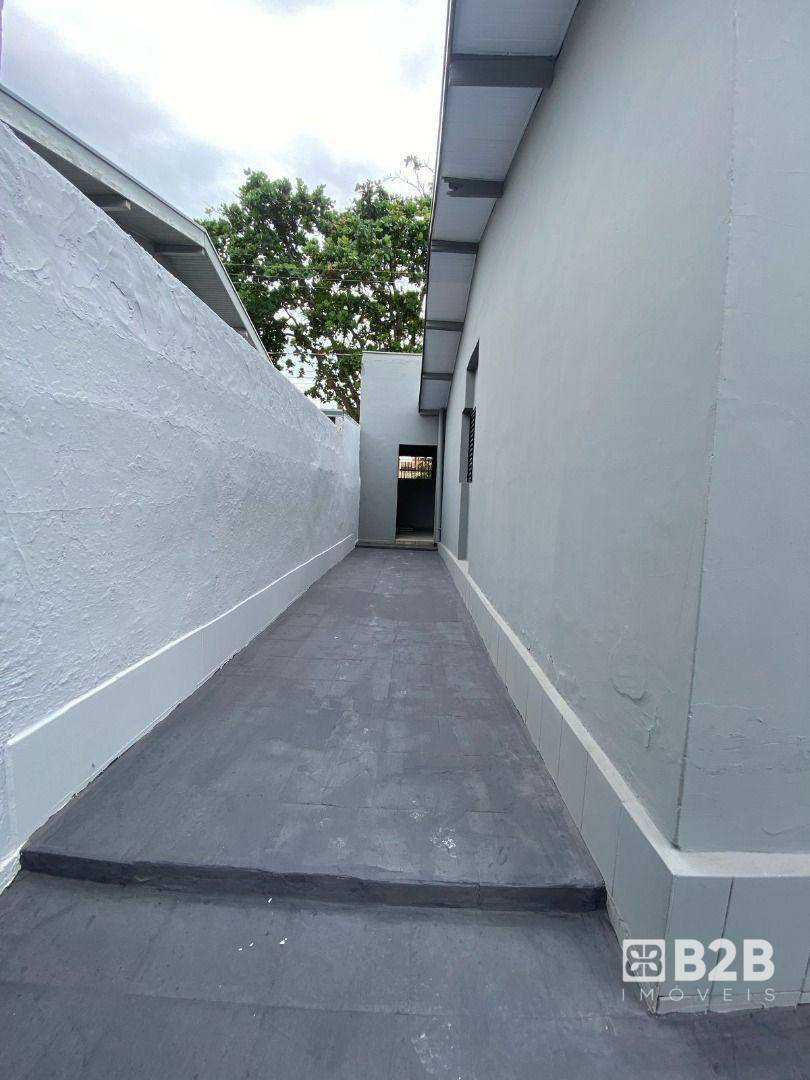 Casa à venda com 3 quartos, 165m² - Foto 11