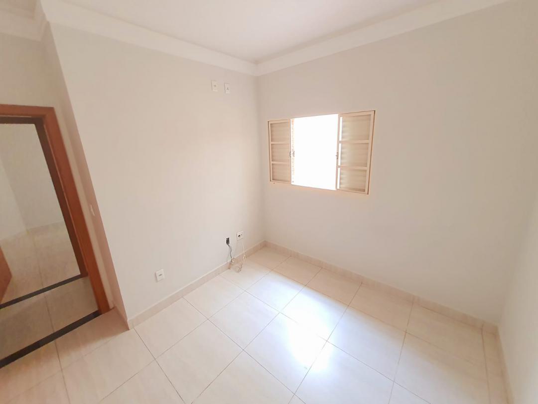 Casa para alugar com 3 quartos, 210m² - Foto 3