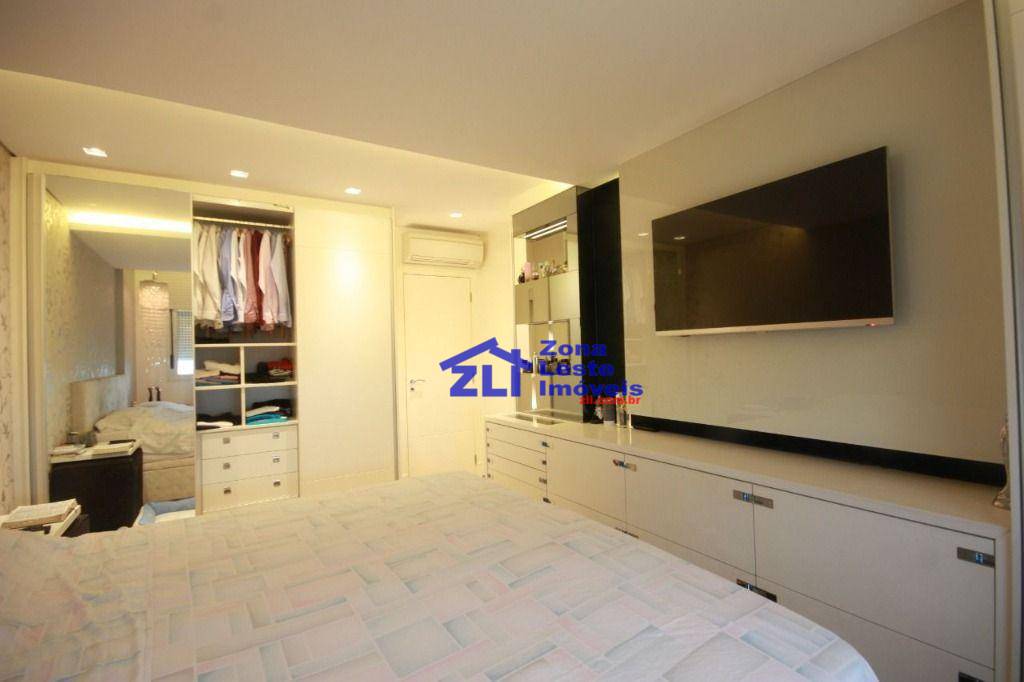 Apartamento à venda com 3 quartos, 192m² - Foto 4