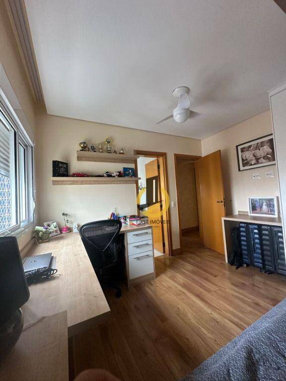 Apartamento à venda com 3 quartos, 126m² - Foto 18