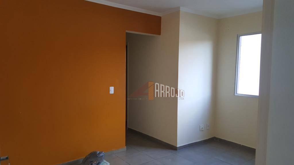 Apartamento à venda com 2 quartos, 43m² - Foto 1