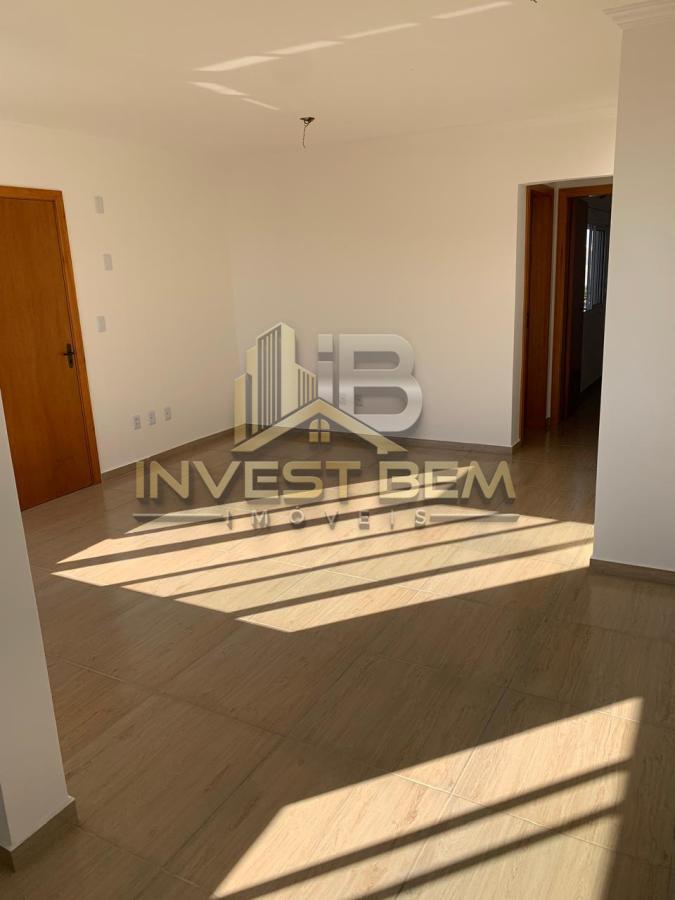 Apartamento à venda com 2 quartos, 67m² - Foto 4