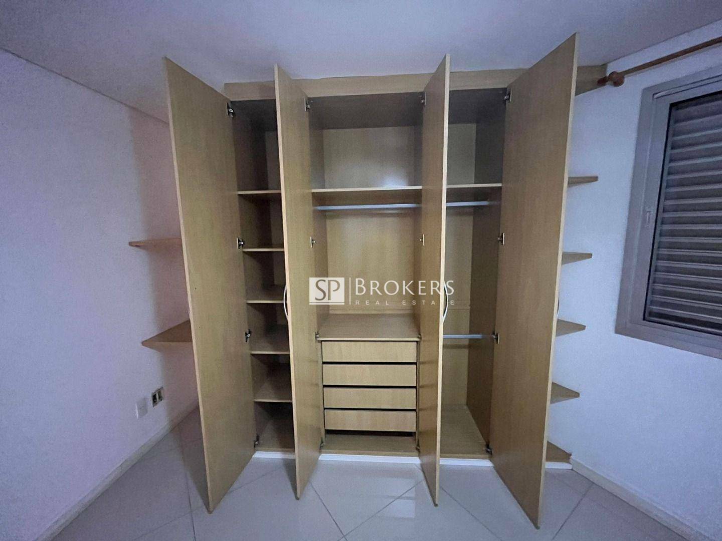 Apartamento à venda com 3 quartos, 141m² - Foto 10