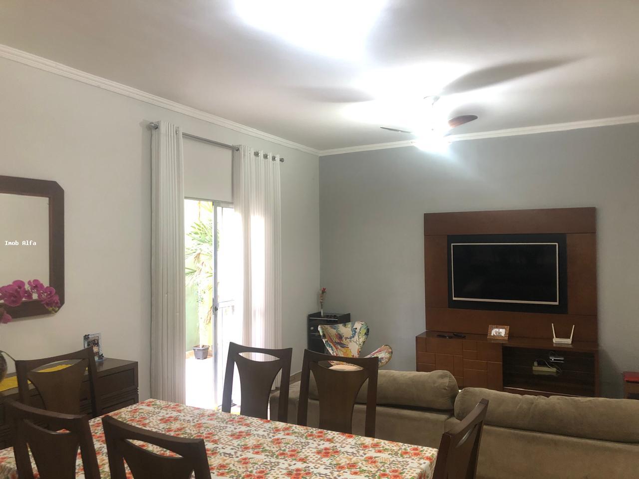 Apartamento à venda com 2 quartos, 85m² - Foto 18