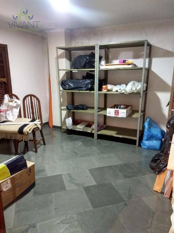 Sobrado para alugar com 3 quartos, 327m² - Foto 53