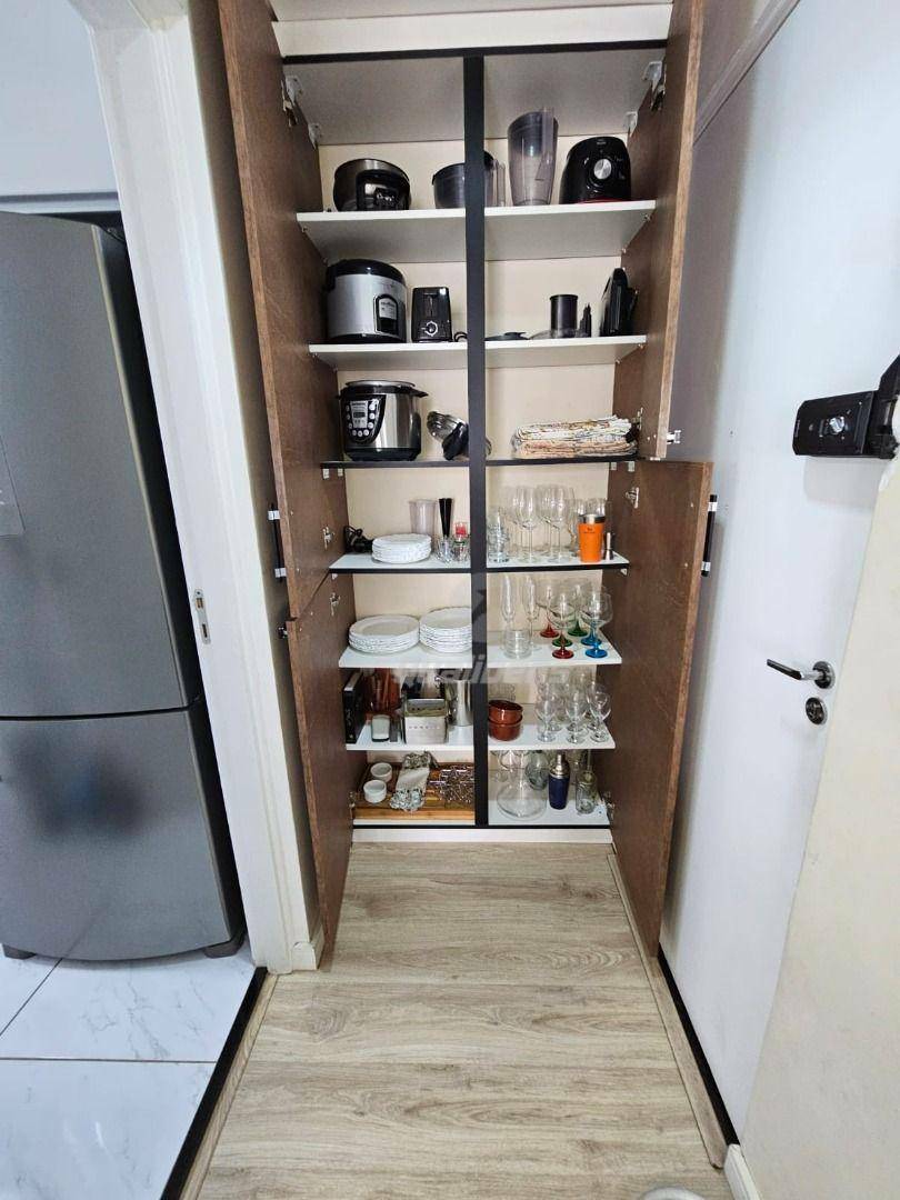 Apartamento à venda com 3 quartos, 67m² - Foto 11