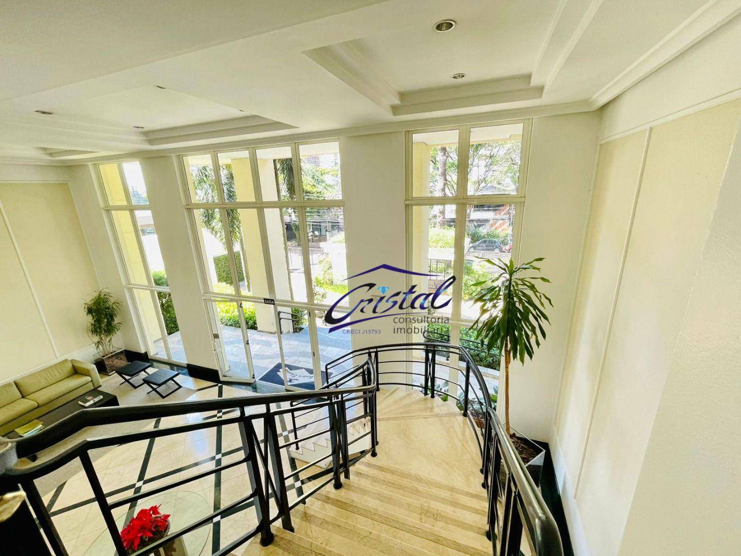 Apartamento à venda e aluguel com 3 quartos, 215m² - Foto 17
