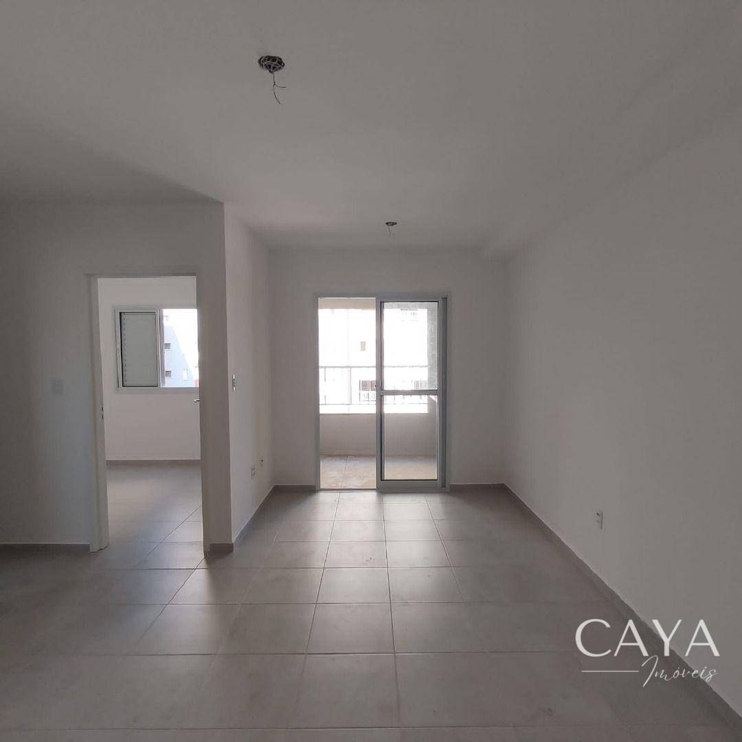 Apartamento à venda com 2 quartos, 61m² - Foto 3