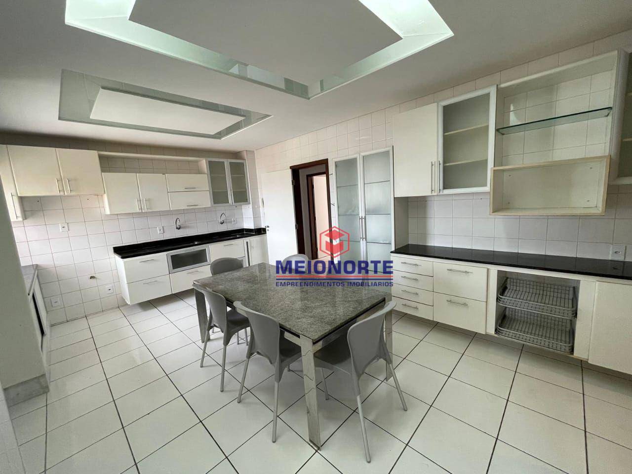 Apartamento à venda com 4 quartos, 217m² - Foto 16