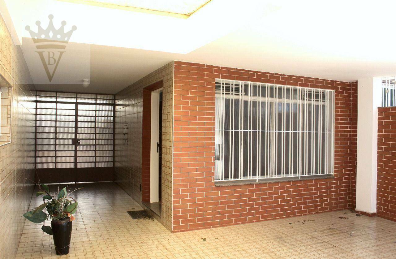 Sobrado, 3 quartos, 208 m² - Foto 1