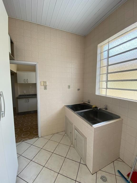 Prédio Inteiro para alugar com 3 quartos, 219m² - Foto 14