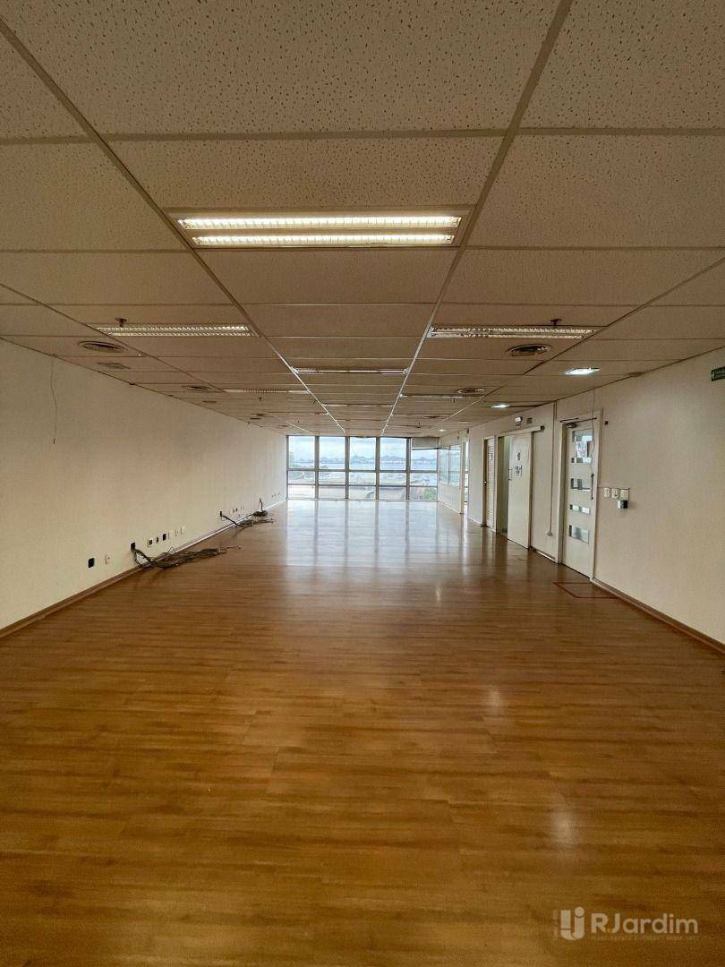 Prédio Inteiro para alugar, 300m² - Foto 16