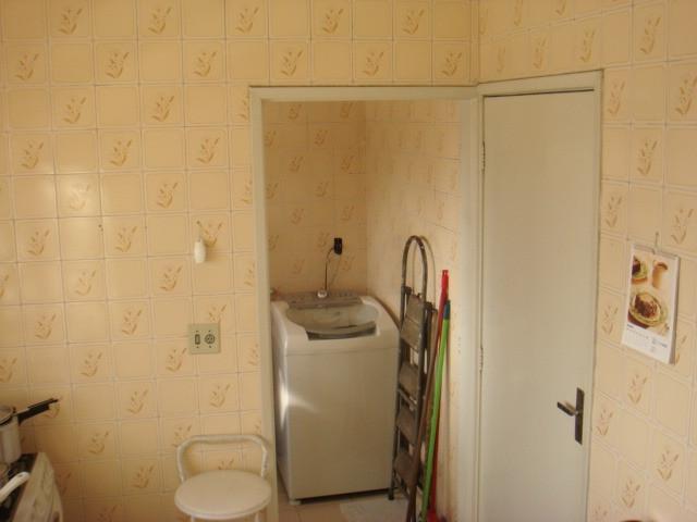 Apartamento à venda com 2 quartos, 71m² - Foto 11