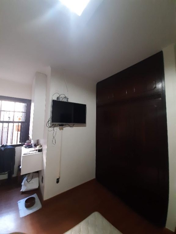 Casa à venda com 3 quartos, 270m² - Foto 21