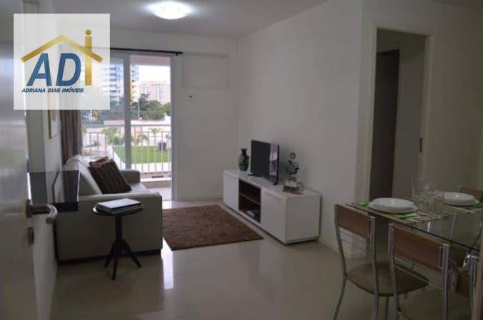 Apartamento à venda com 2 quartos, 68m² - Foto 9