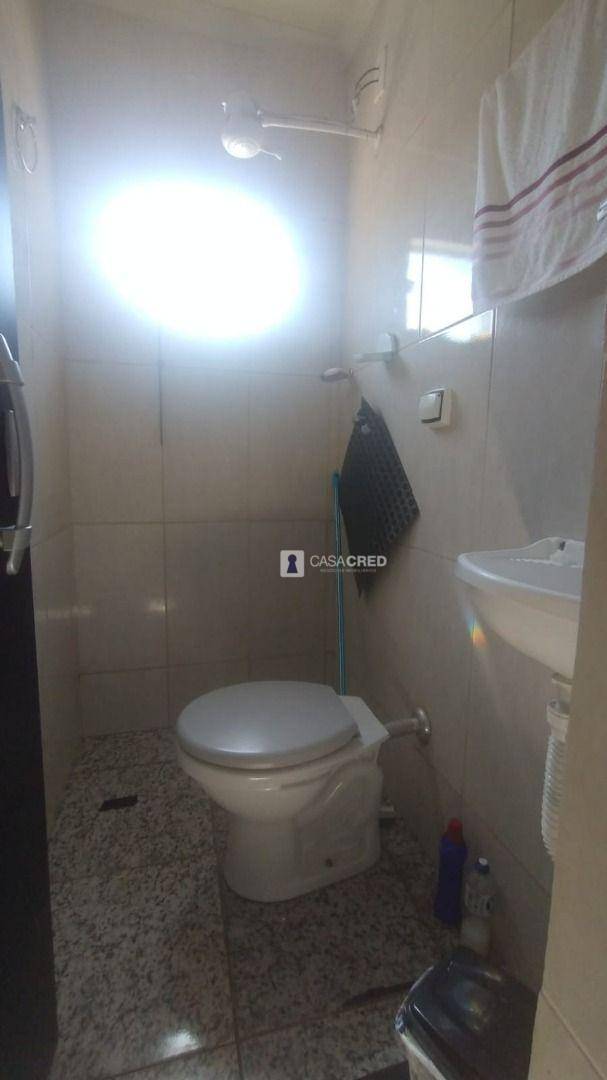 Casa à venda com 6 quartos, 350m² - Foto 19