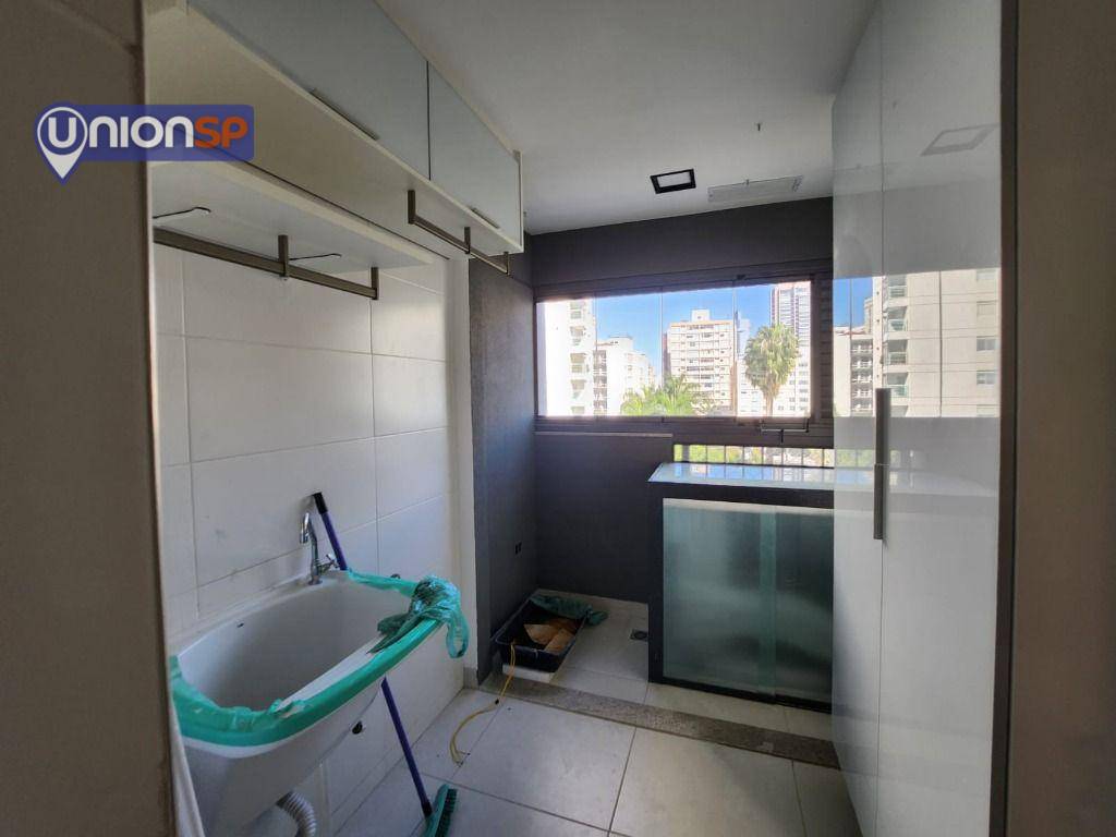 Apartamento à venda com 3 quartos, 162m² - Foto 22