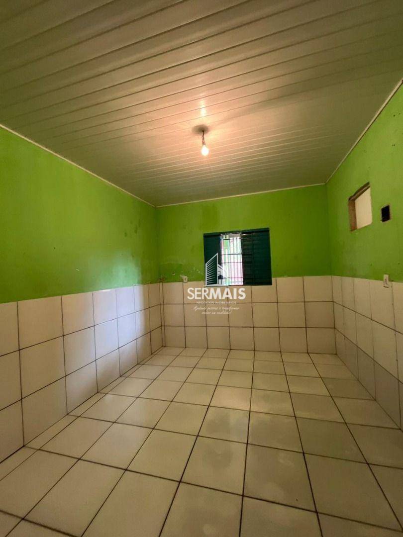 Casa à venda com 2 quartos, 250m² - Foto 7