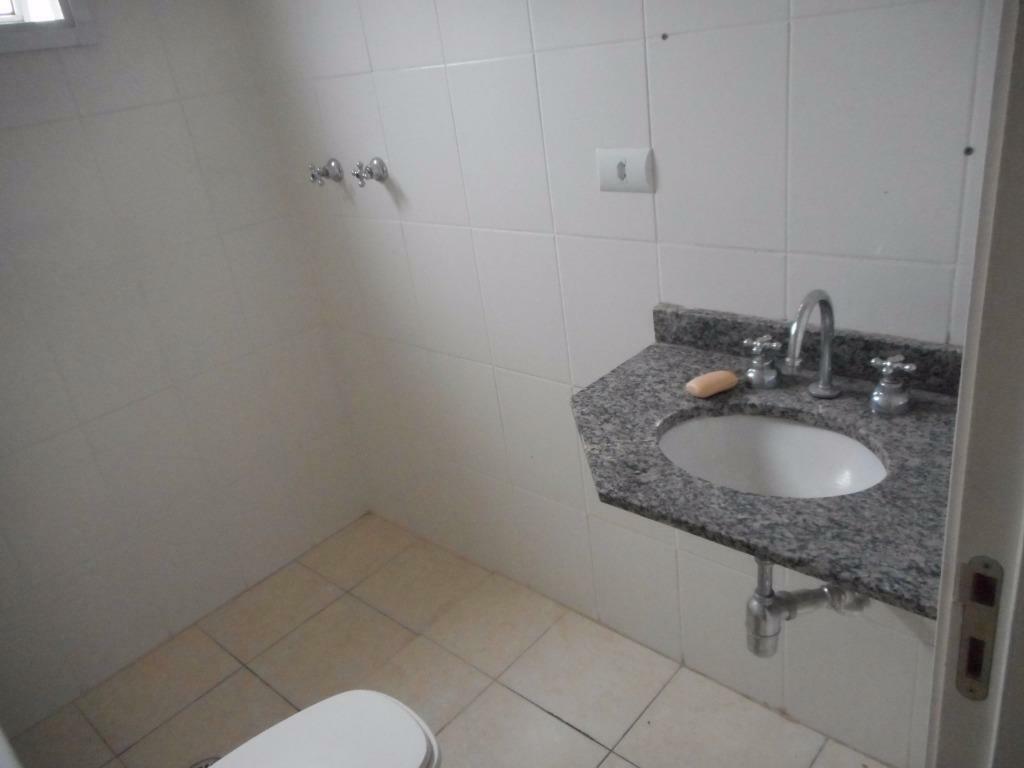 Apartamento à venda com 2 quartos, 64m² - Foto 10