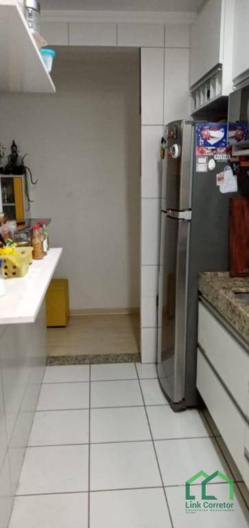 Apartamento à venda com 2 quartos, 46m² - Foto 12