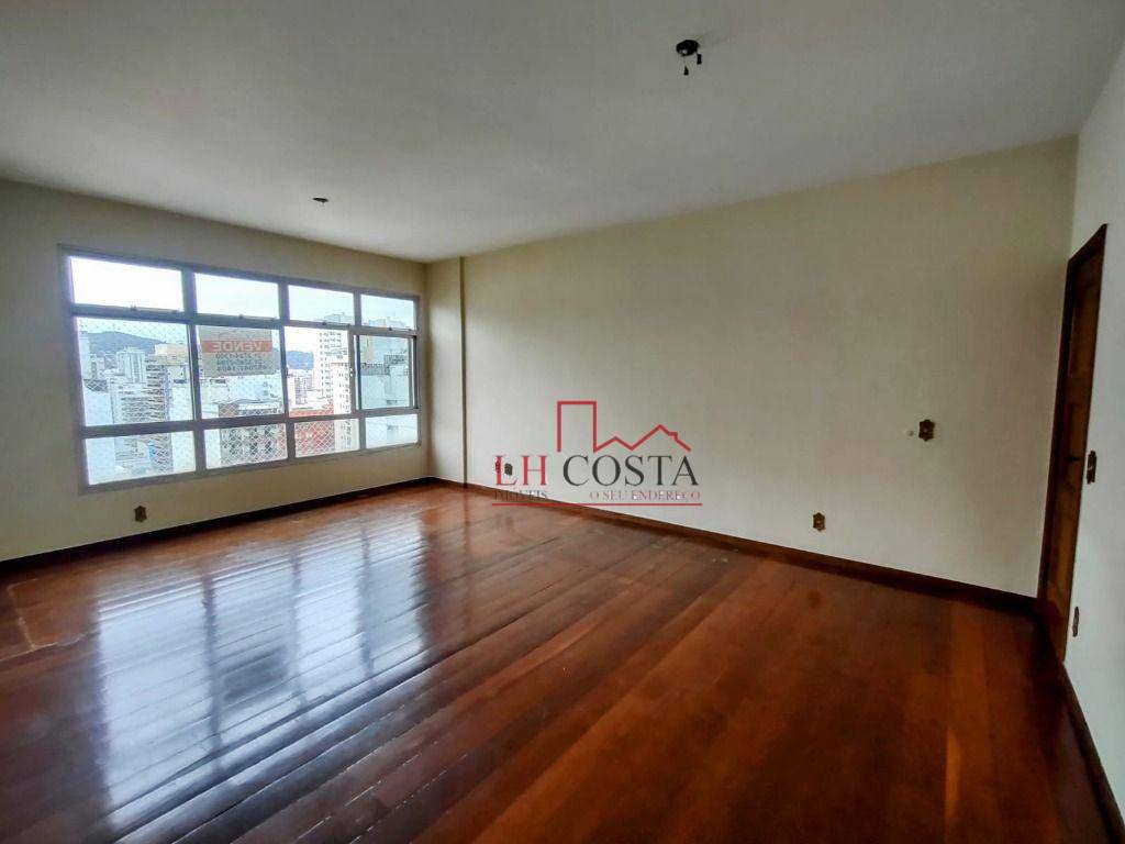 Apartamento à venda com 3 quartos, 135m² - Foto 1