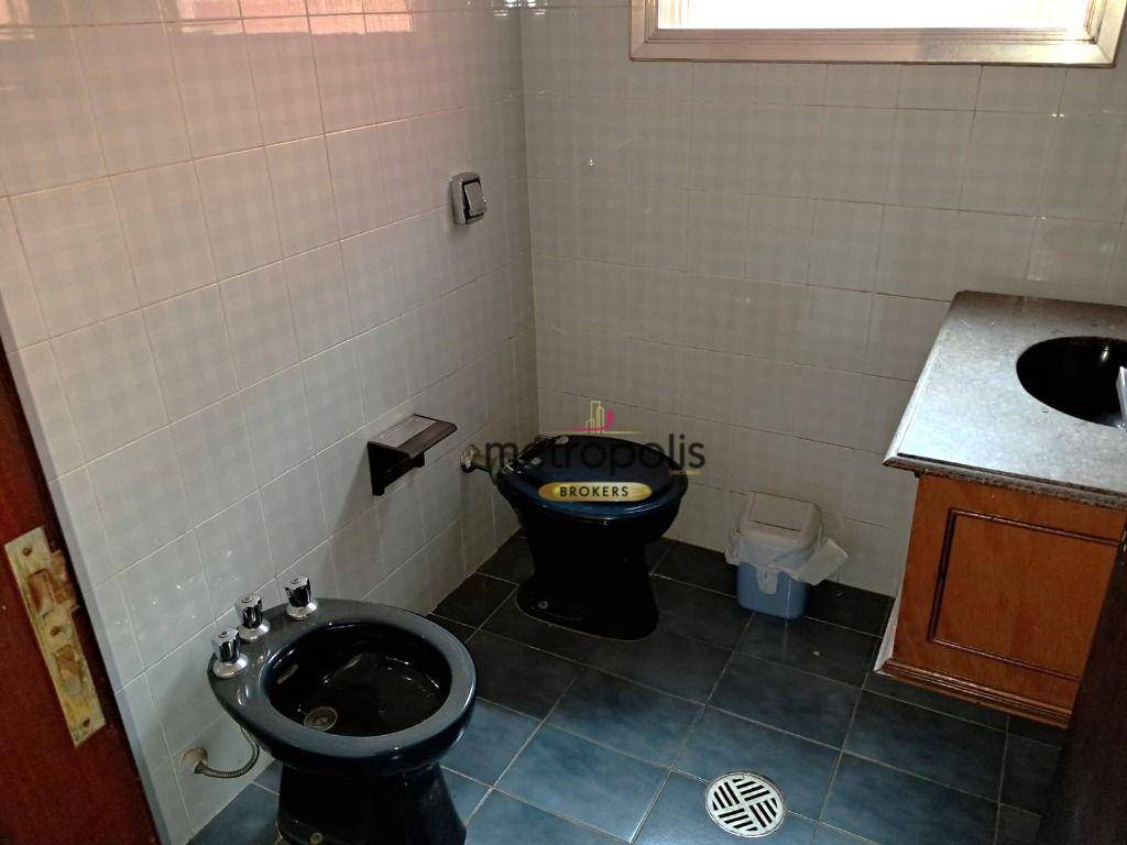 Sobrado à venda com 3 quartos, 300m² - Foto 9