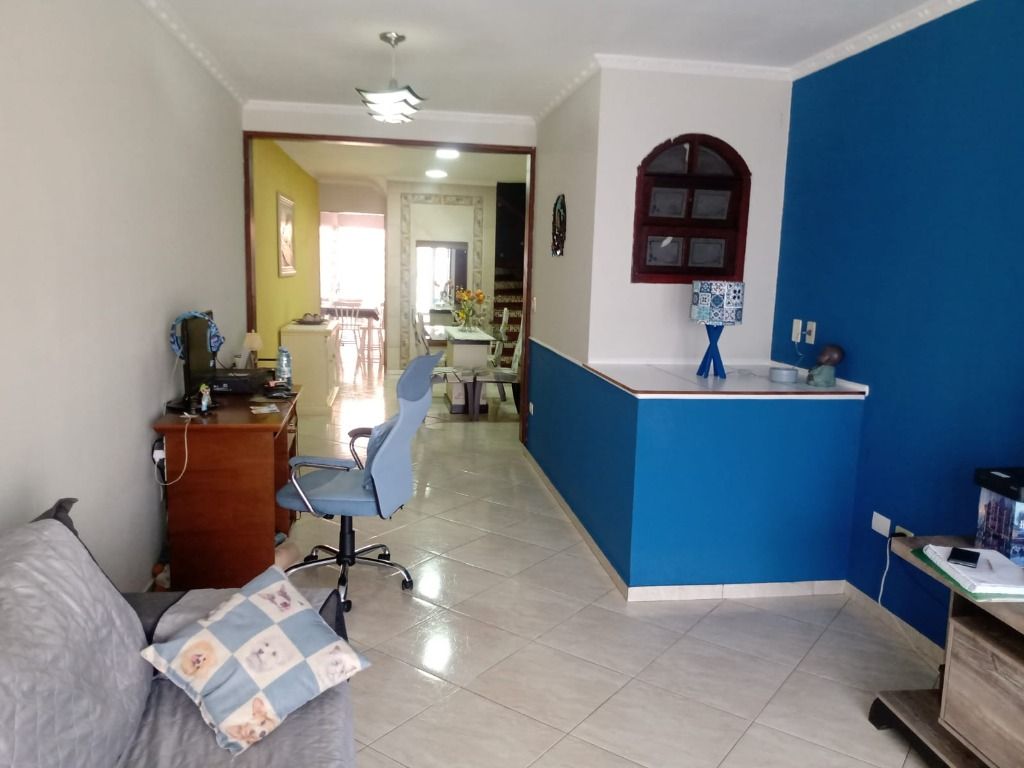 Sobrado à venda com 2 quartos, 158m² - Foto 4