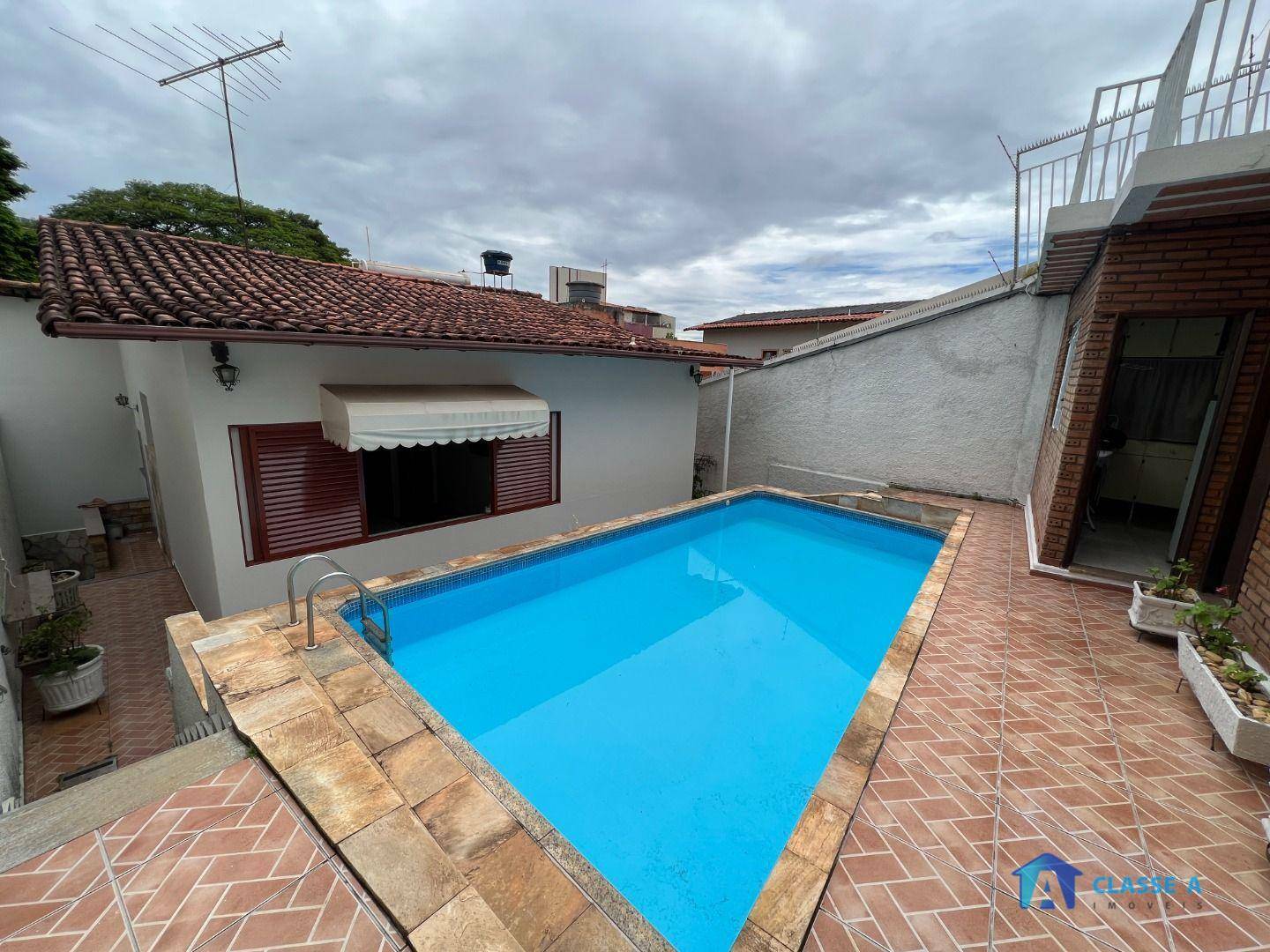 Casa à venda com 3 quartos, 195m² - Foto 20