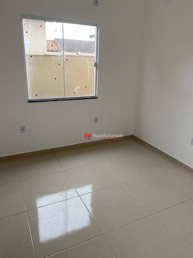 Casa à venda com 2 quartos, 22064M2 - Foto 3