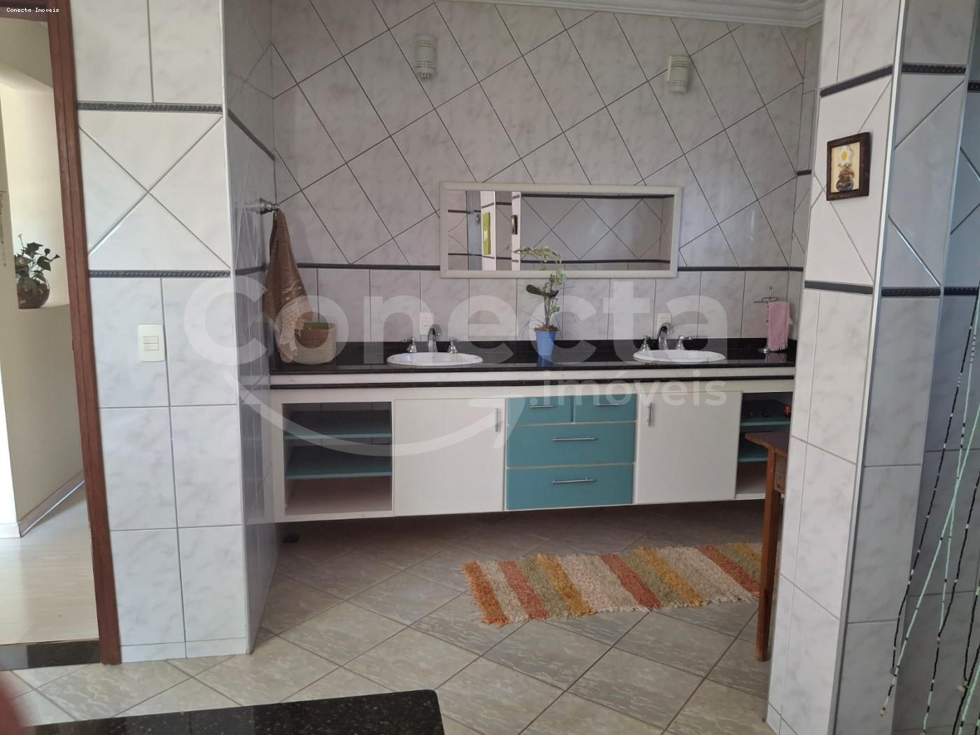 Casa de Condomínio à venda com 3 quartos, 572m² - Foto 15