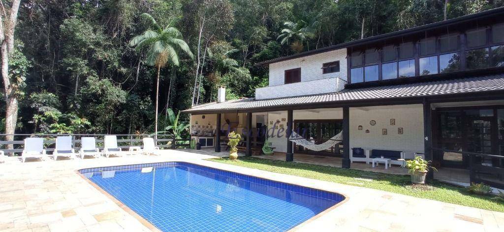 Casa de Condomínio à venda com 6 quartos, 420m² - Foto 1