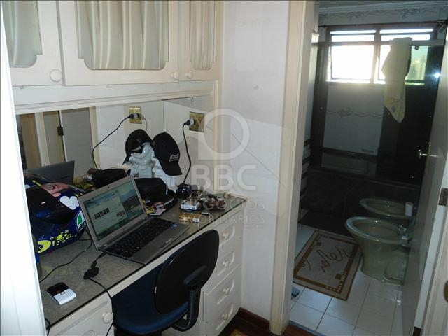 Apartamento à venda com 4 quartos, 220m² - Foto 15