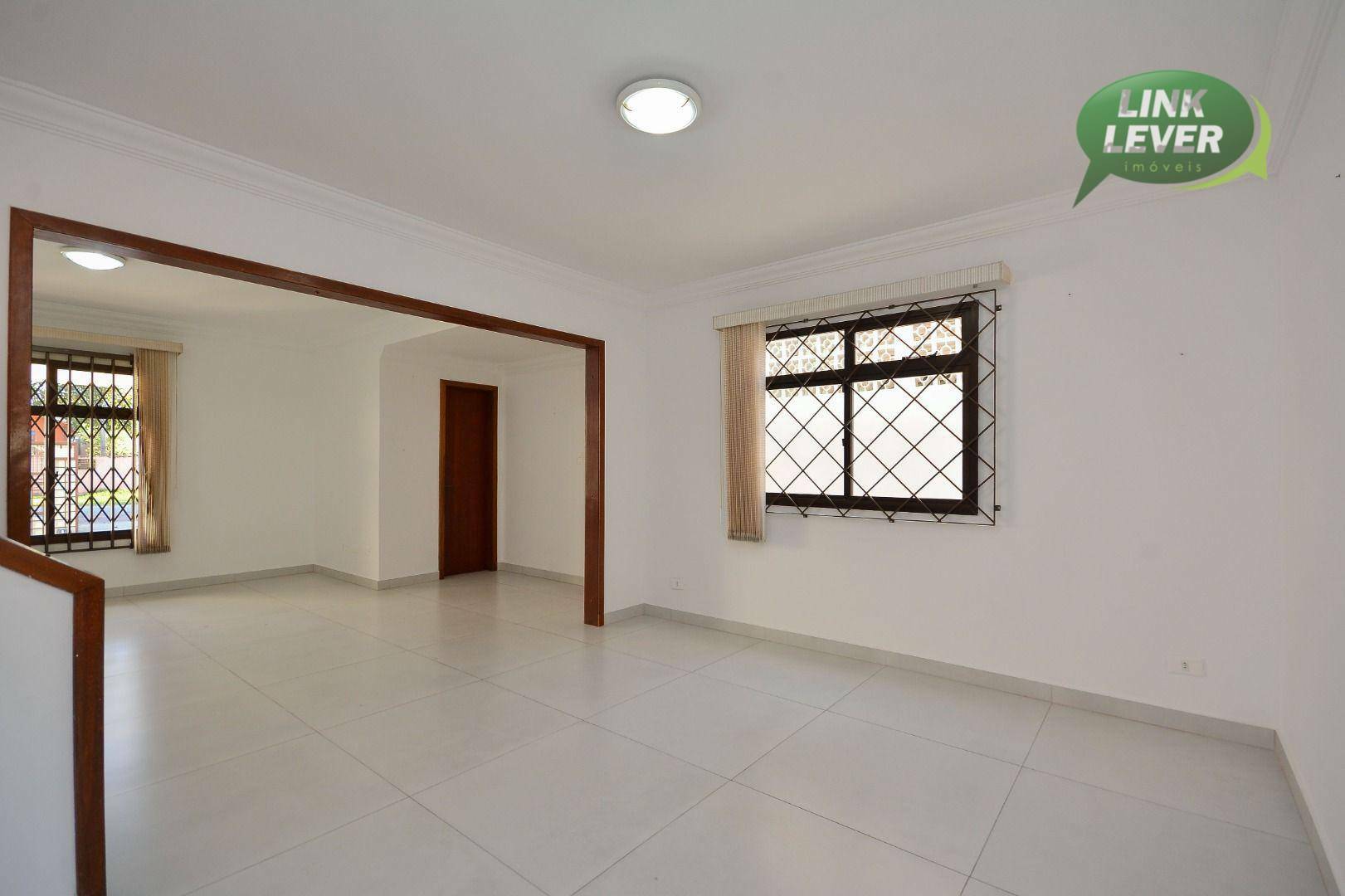 Sobrado para alugar com 3 quartos, 180m² - Foto 18