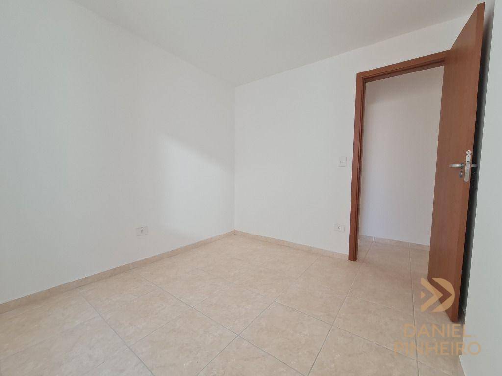 Apartamento à venda com 2 quartos, 55m² - Foto 11