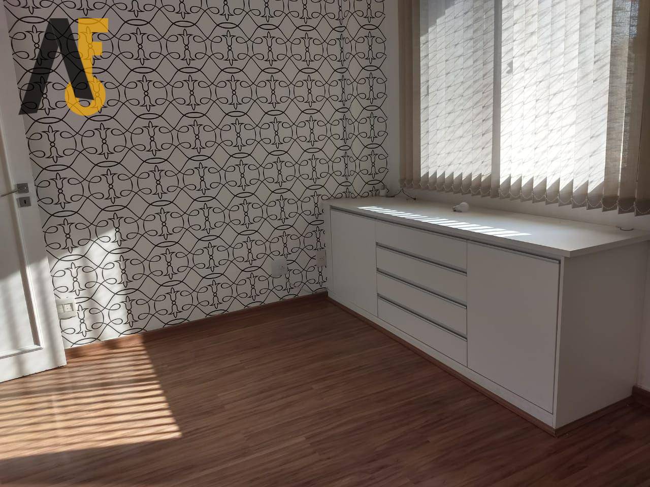 Apartamento à venda com 2 quartos, 70m² - Foto 17