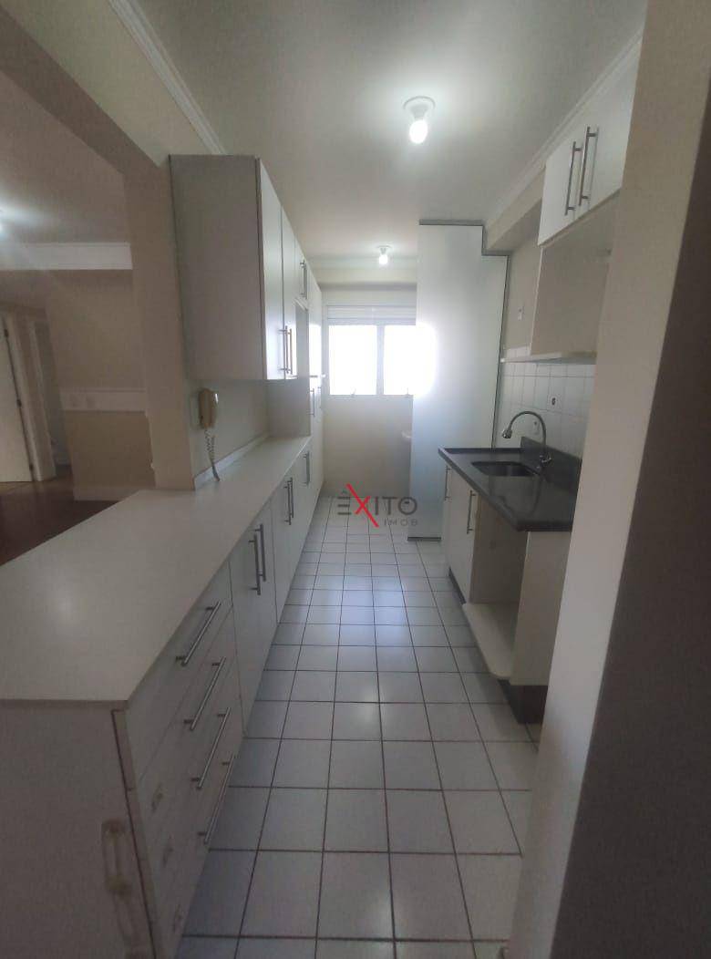 Apartamento à venda com 3 quartos, 75m² - Foto 12