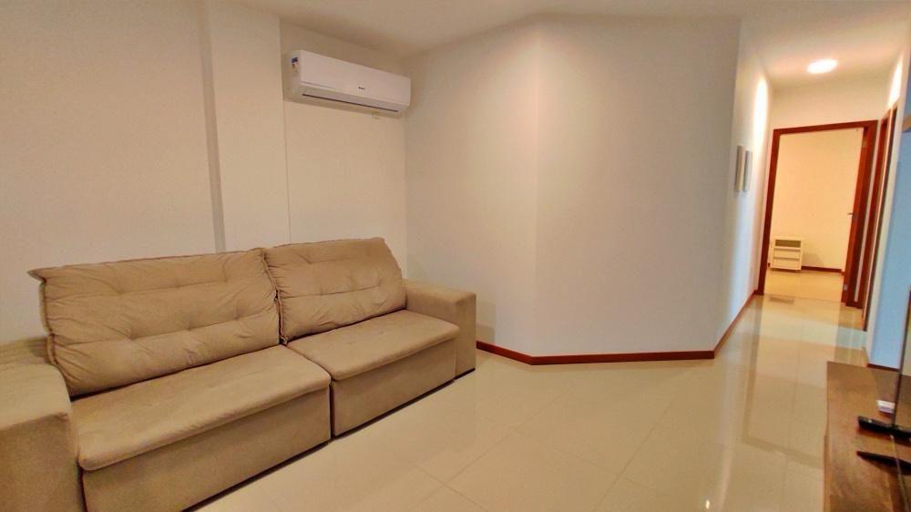 Apartamento à venda com 2 quartos, 82m² - Foto 9