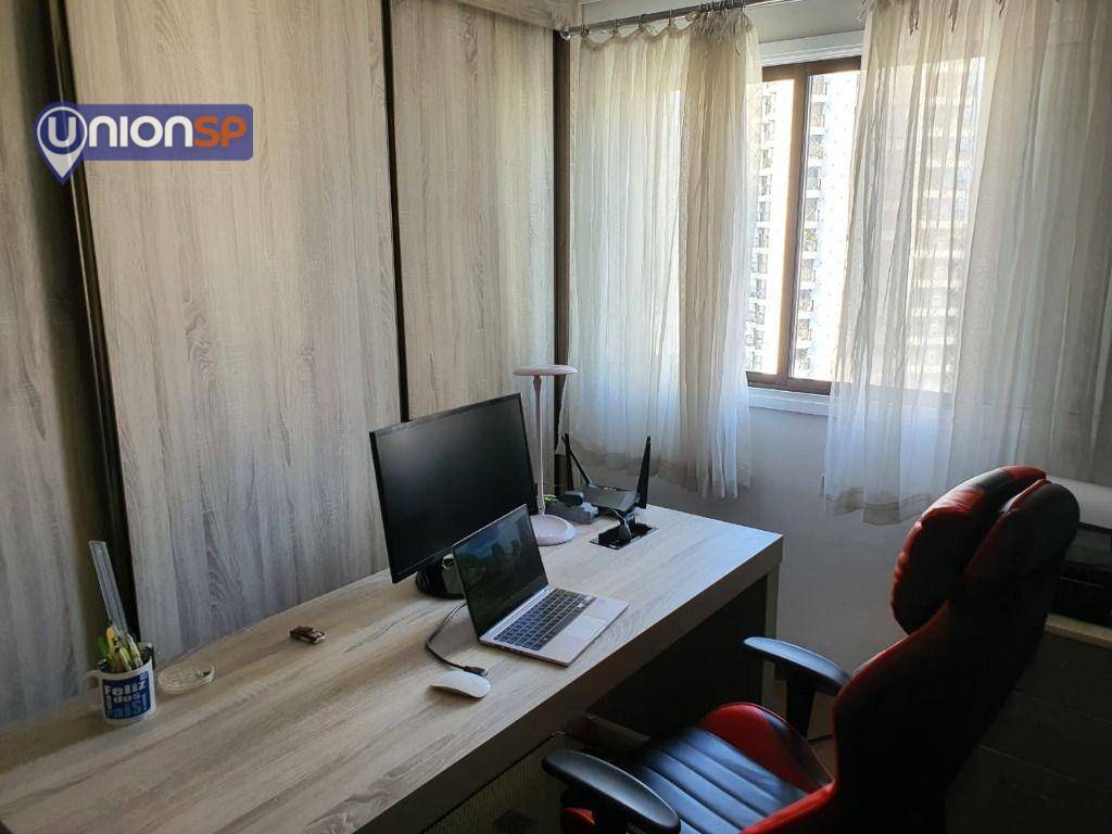 Apartamento à venda com 4 quartos, 190m² - Foto 19