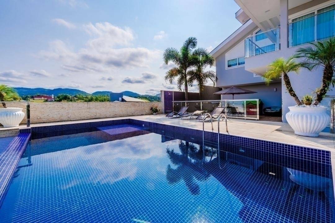 Casa de Condomínio à venda com 4 quartos, 470m² - Foto 6