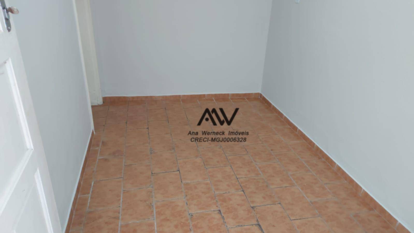 Casa para alugar com 1 quarto, 50m² - Foto 3