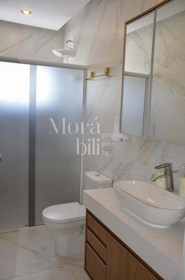 Casa à venda com 3 quartos, 300m² - Foto 4