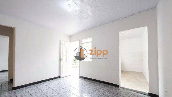 Casa à venda com 2 quartos, 270m² - Foto 3