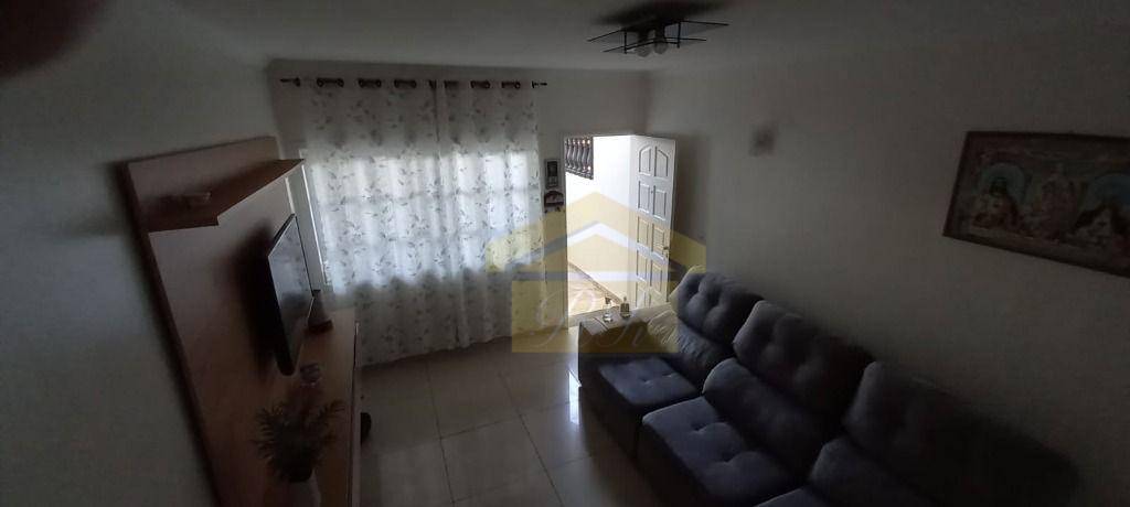 Sobrado à venda com 2 quartos, 120m² - Foto 2