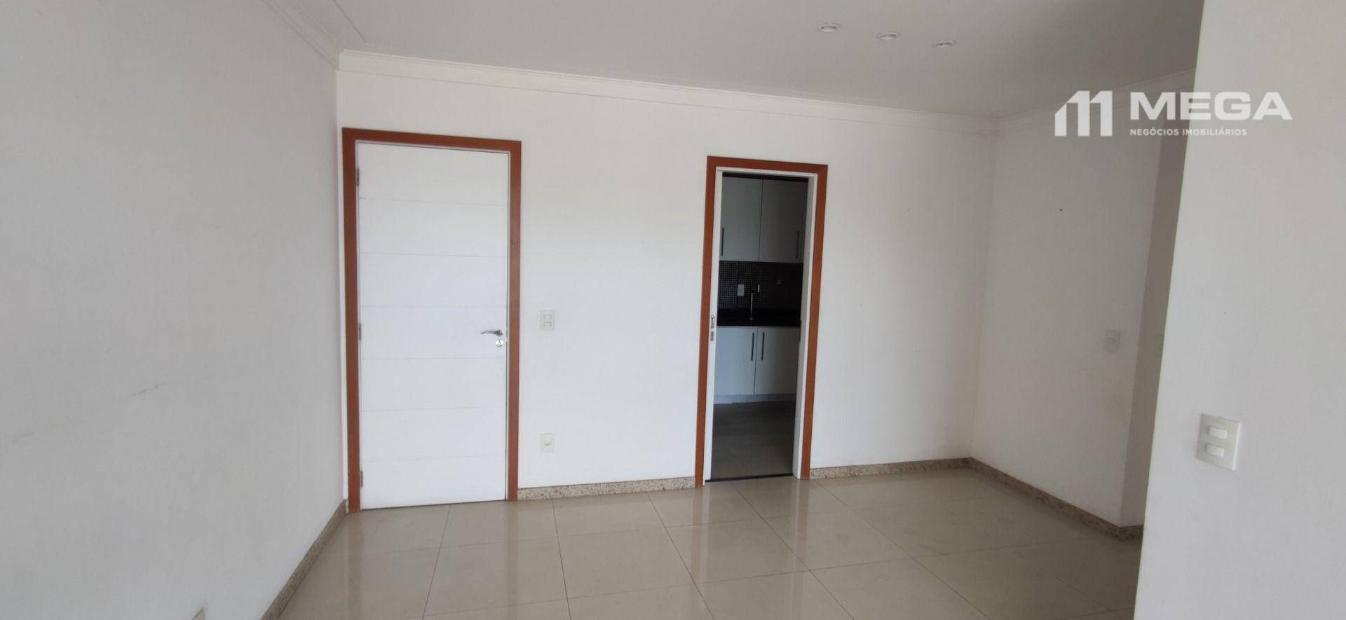 Apartamento à venda com 3 quartos, 94m² - Foto 4