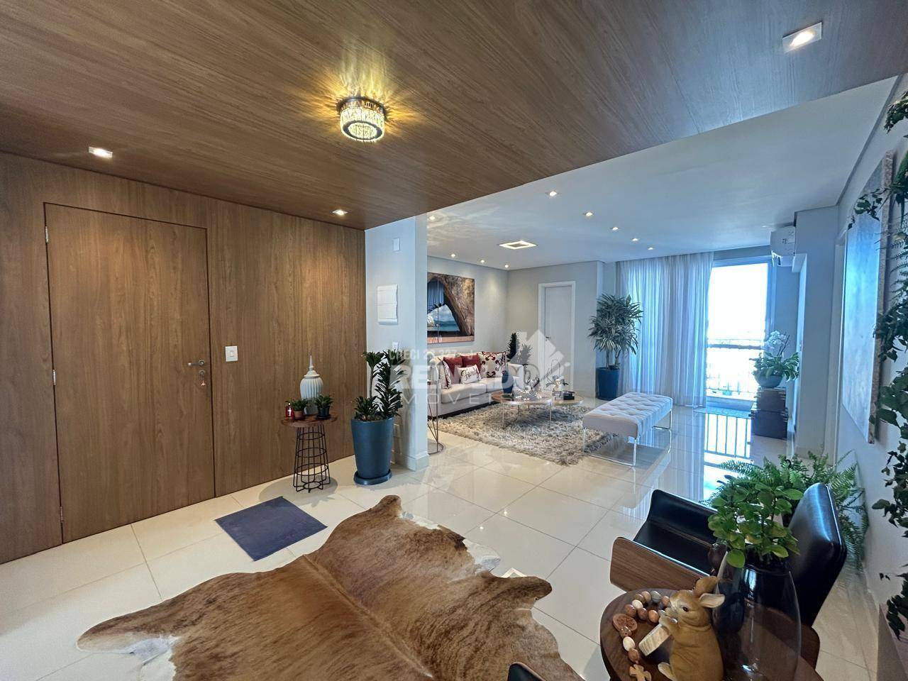 Apartamento, 3 quartos, 120 m² - Foto 1